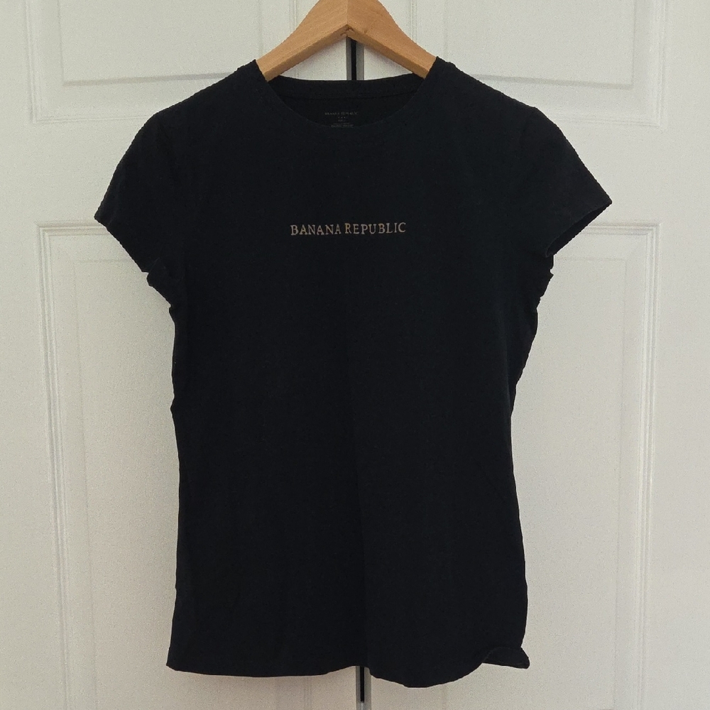 Banana Republic Black Cap Sleeve Fitted Tee